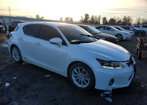 2012 Lexus Ct 200 z USA, uszkodzony, nr VIN JTHKD5BH4C2063624